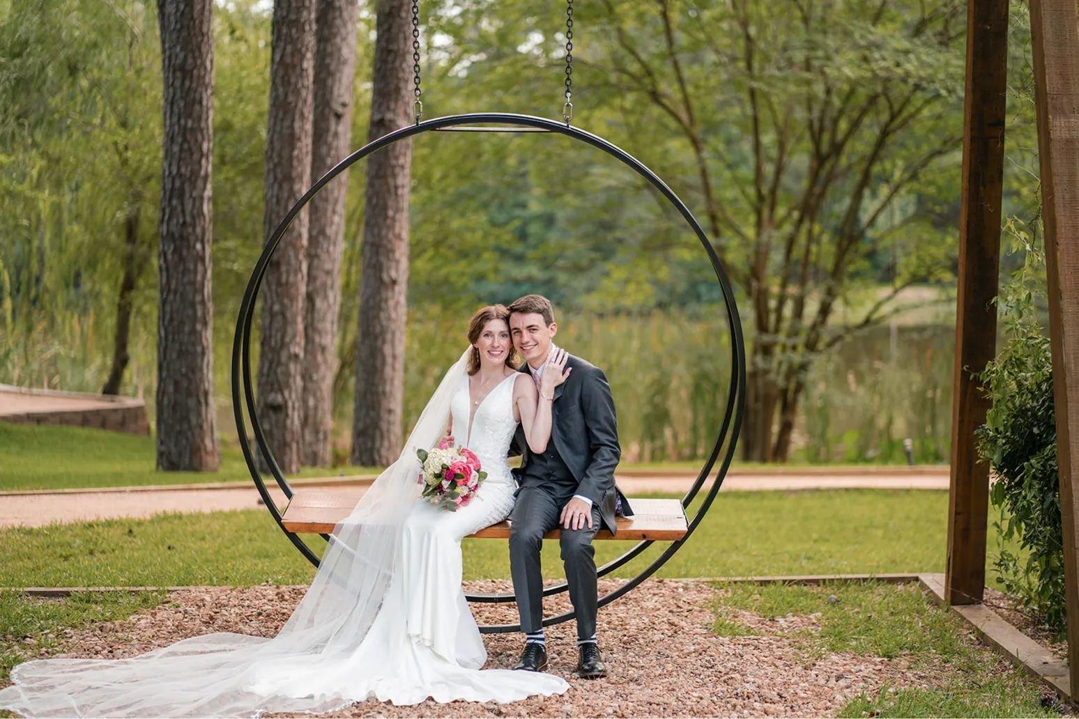 carousel-hero-element image-4