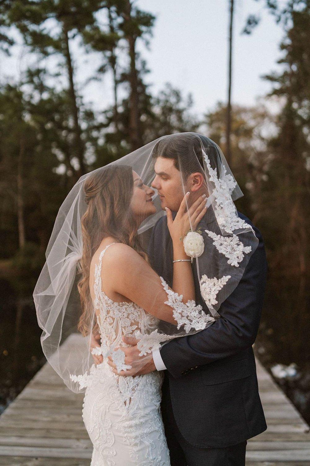 carousel-hero-element image-1