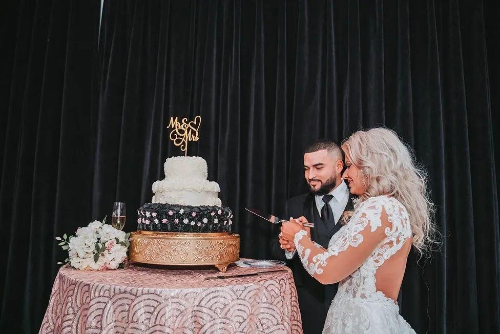 carousel-hero-element image-6