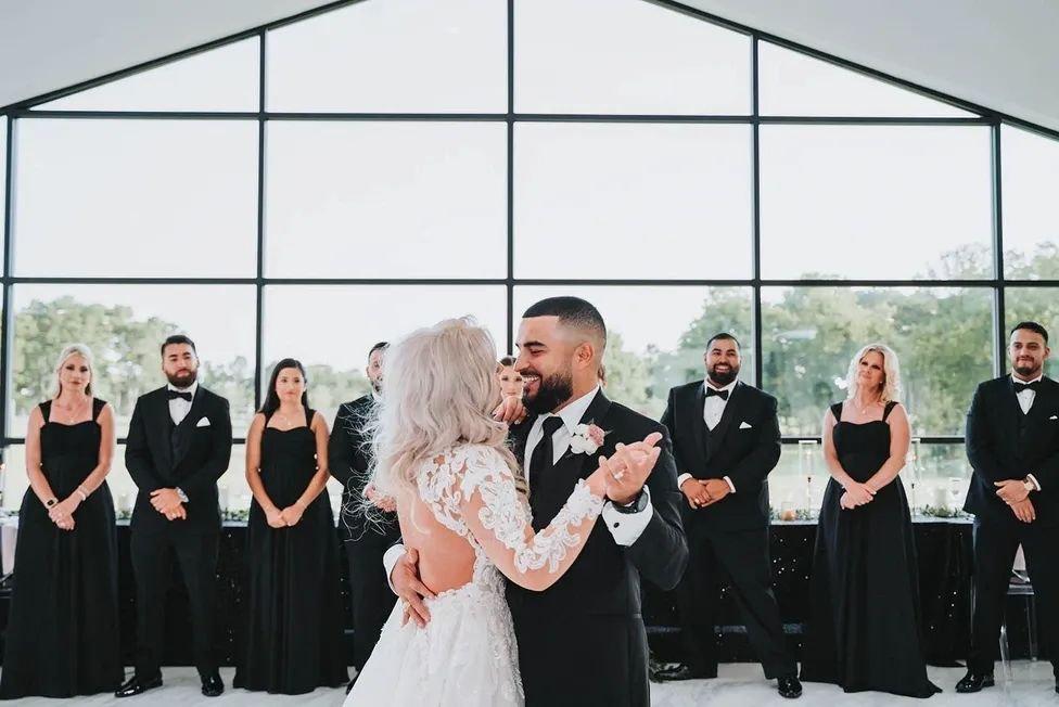 carousel-hero-element image-5