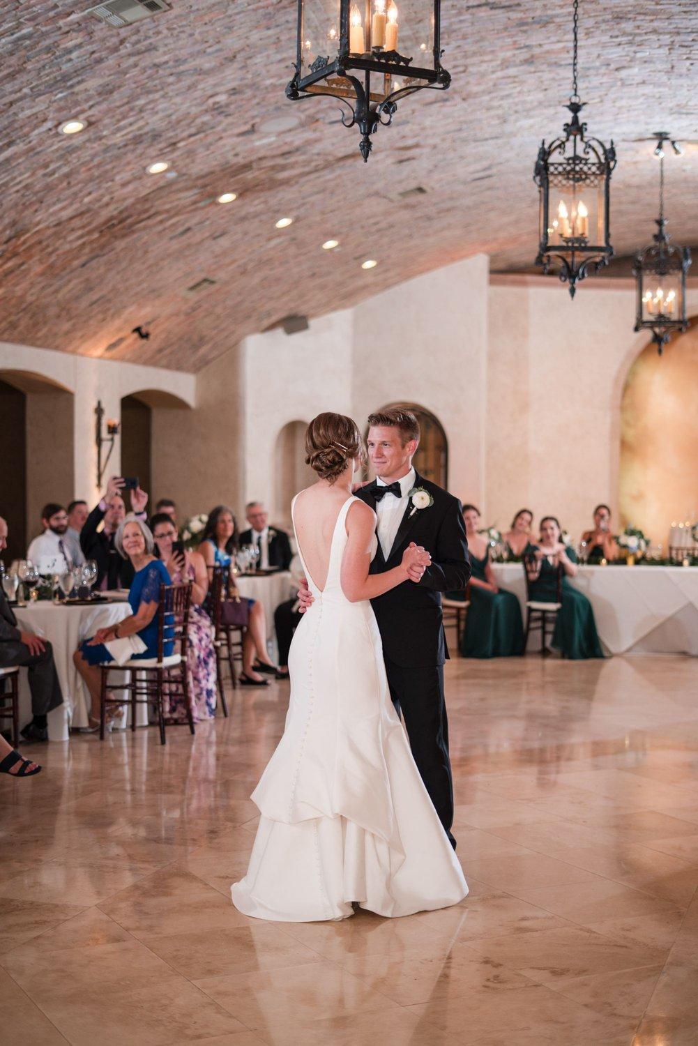 carousel-hero-element image-7