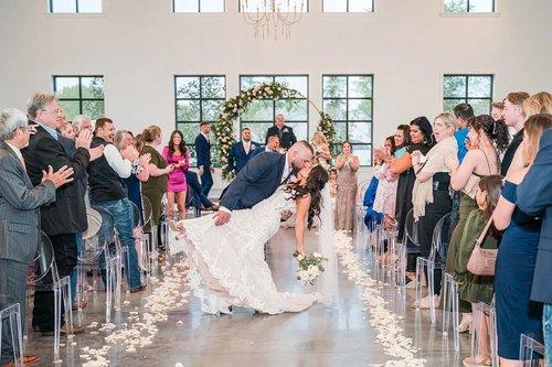 mobile - carousel-hero-element image-2