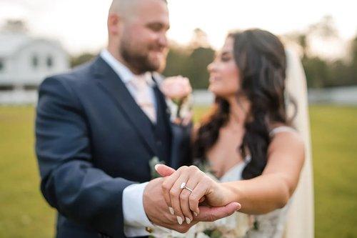 mobile - carousel-hero-element image-3